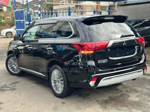 Mitsubishi Outlander PHEV 2018 Black