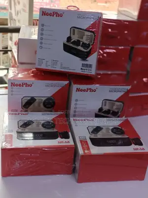 Neephoo Wireless Microphone – Clear Audio for Content Interviews