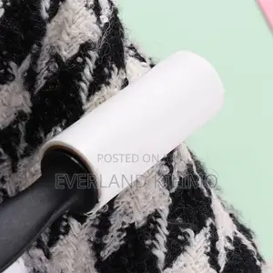 Mini Fur Sticky Brush