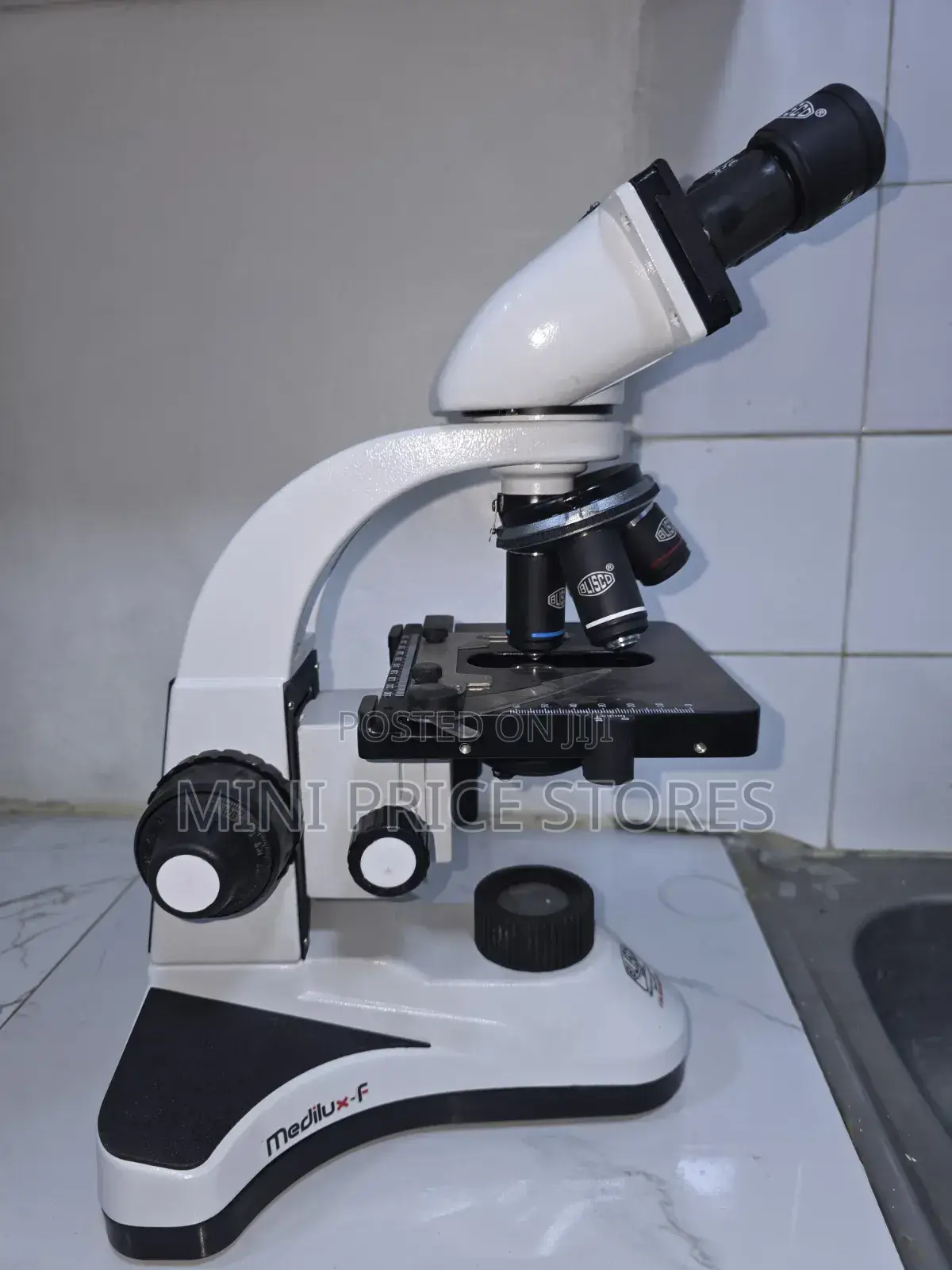Blisco India Microscope