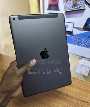 Apple iPad 10.2 (2020) 64 GB Gray