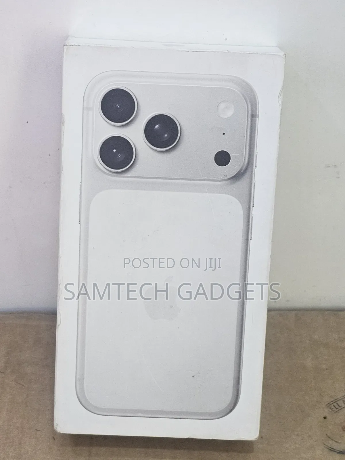 New Apple iPhone 17 Pro 256 GB Silver