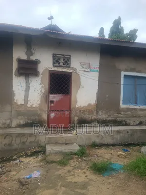 6bdrm House in Mwandoni, Mshomoroni for sale