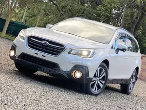 Subaru Outback Premium AWD 2020 White