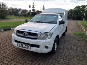 Toyota Hilux 2009 White
