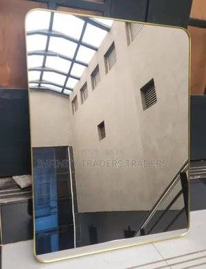 Unbreakable Mirror