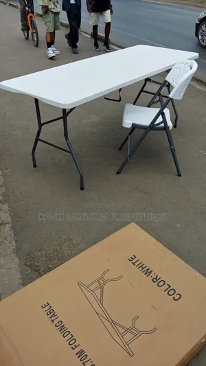 Dining Plastic Teble