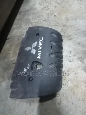 Engine Top Cover Mitsubishi Outlander 2008