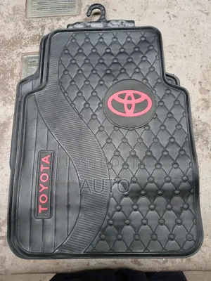 Branded Toyota Car Floor Mats 5pcs – Heavy Duty Rubber Waterproof