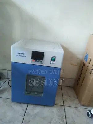 Laboratory Incubator