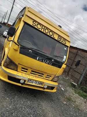 Isuzu NQR 2015 White