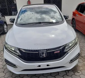 Honda Jade 1.5 Hybrid 2019 White