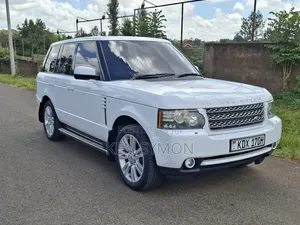 Land Rover Range Rover Vogue 2010 White