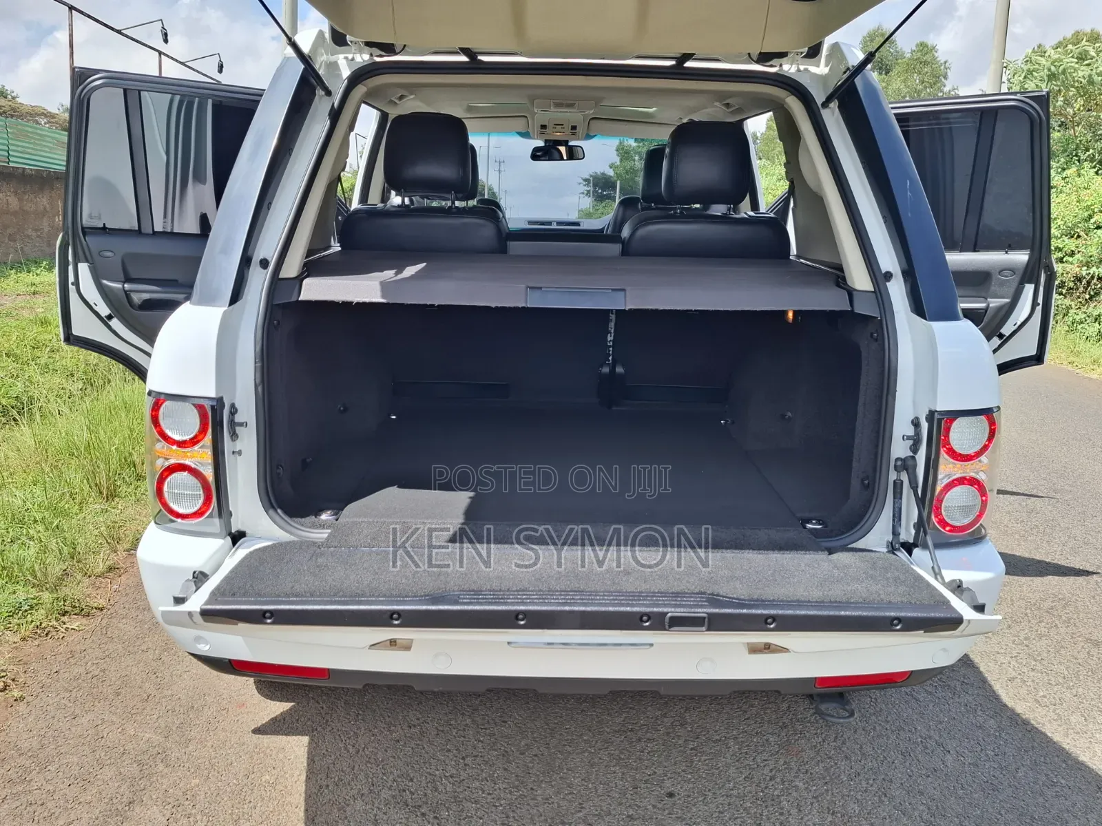 Land Rover Range Rover Vogue 2010 White