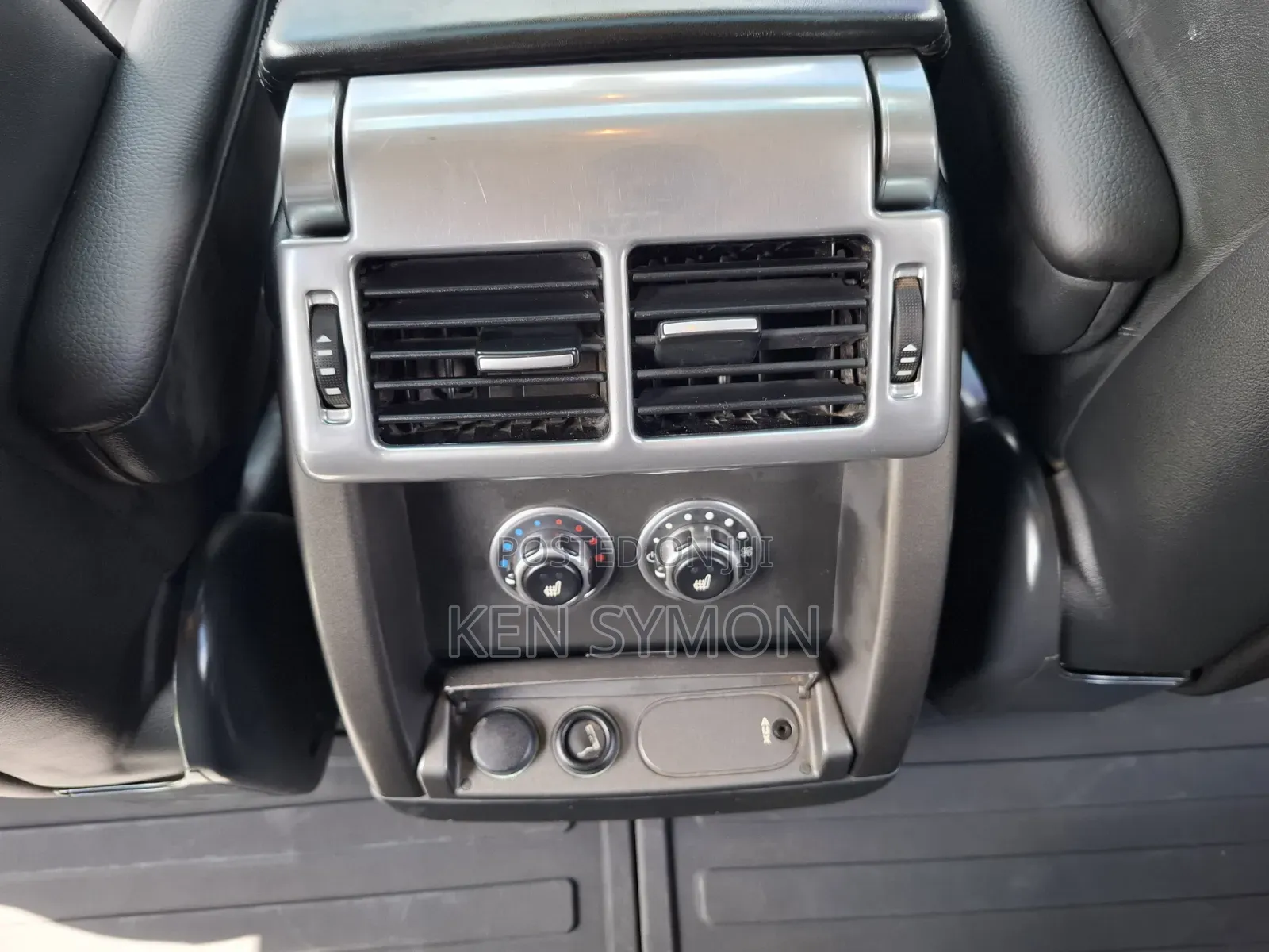 Land Rover Range Rover Vogue 2010 White