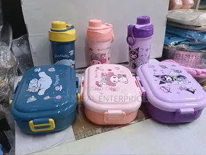 Snack Storage Container With Water Bottle