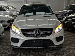 Mercedes-Benz GLE-Class GLE 350d 4MATIC 2018 White