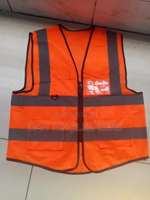 Reflector With Zip and Pocket