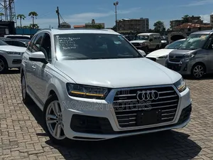 Audi Q7 2019 Pearl