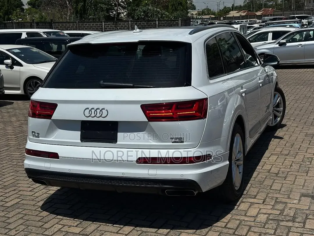 Audi Q7 2019 Pearl