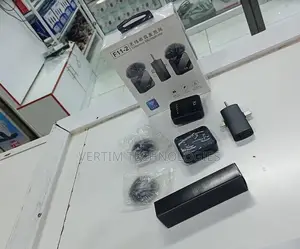 F11-2 Wireless Microphone 3 In1 for iPhone , Type-C and Camera