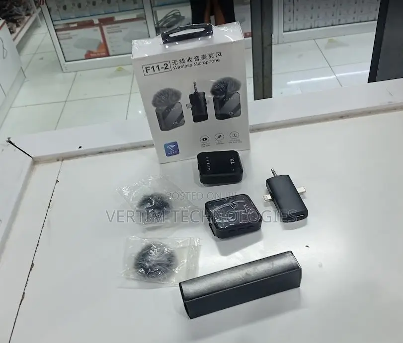 F11-2 Wireless Mic Set With Aux, Type-C, and Lighting Features