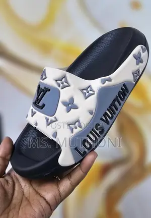 Louis Vuitton Men Slides Size 40-45