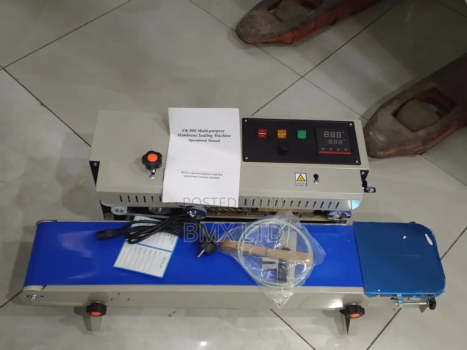 Plastic Pouch Sealing Equipment