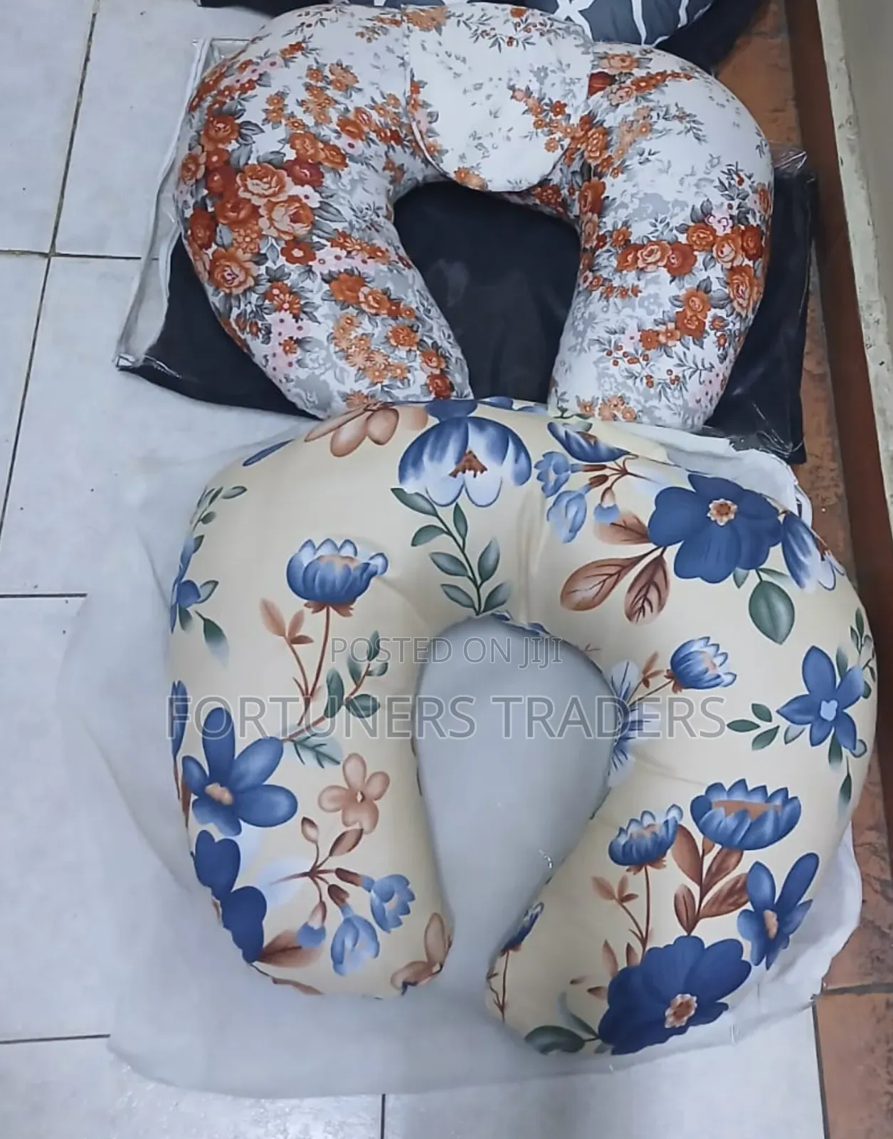 Nursing Pillow.
