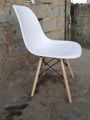 Eame-Stlye Molded Plastic Side Chair With Wooden Legs