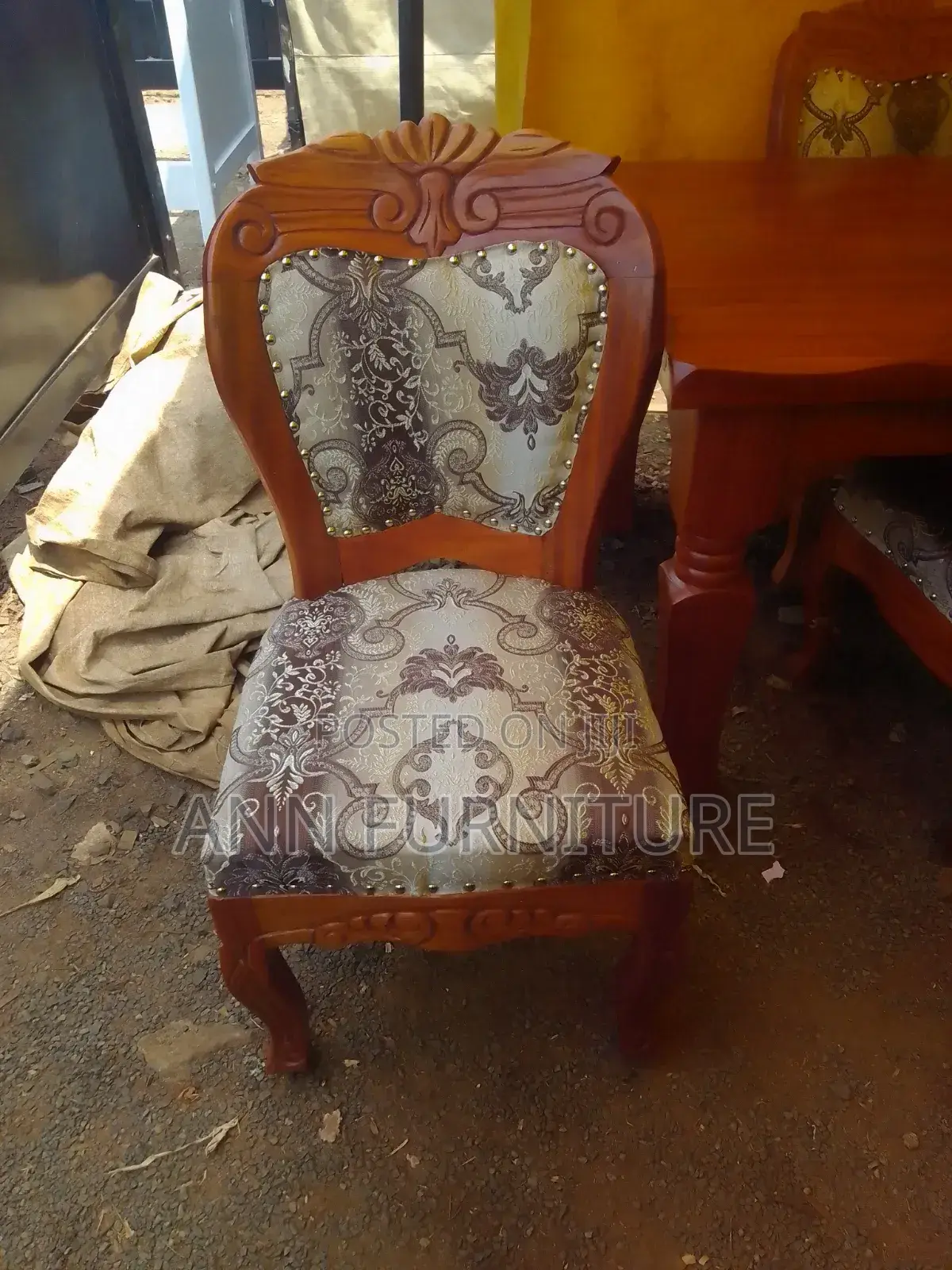 Dinning Table 1 Seater
