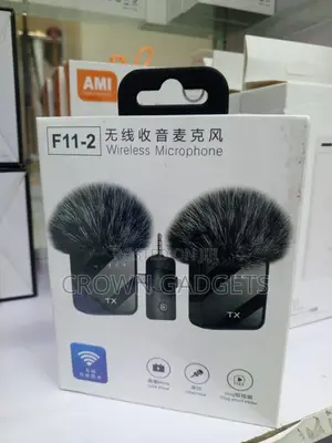 F11-2 Dual Clip Mic Vlogging Interview 2.4ghz Wireless