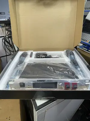 Shure Sh-300g Wireless Microphone System