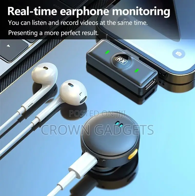 Q8 Wireless Microphone With Charging Case Digital Display