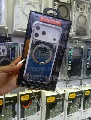 iPhone 14, Featuring a Carbon Fiber Texture Design Case