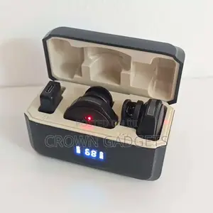 Q8 Wireless Mic With Charging Case Digital Display Vlog