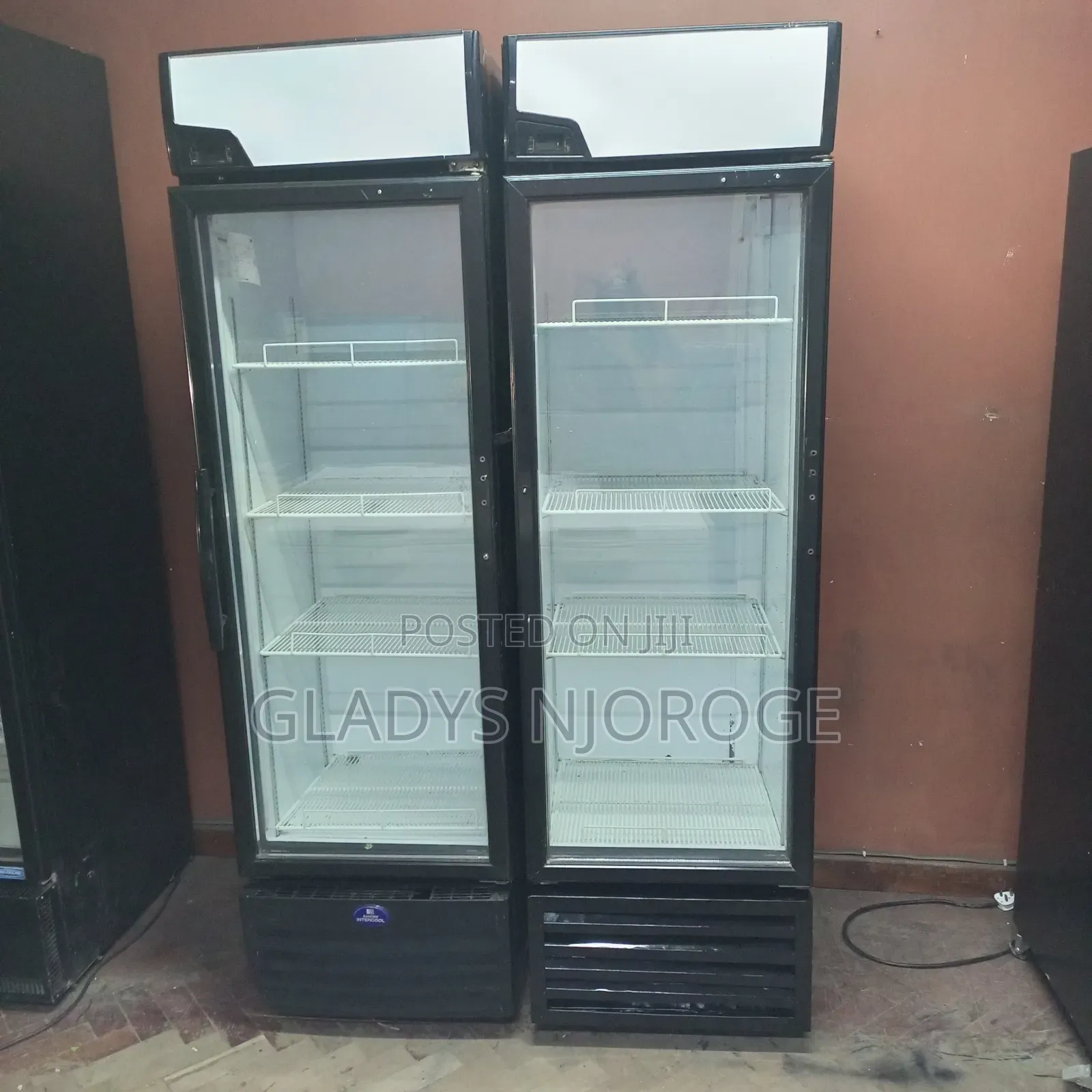 Display Fridge With White Canopy