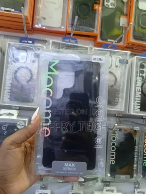 Samsung Galaxy S25 Ultra Soft-Touch Finish Protective Case