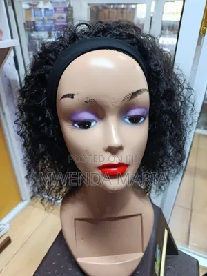 Semi Human Curl
