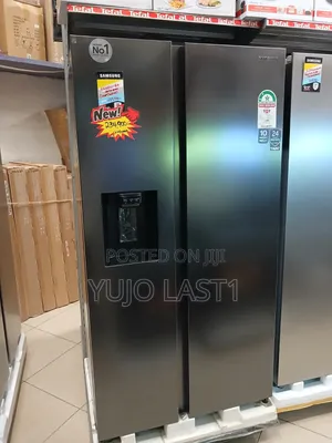 Samsung Side by Side Fridge 647 Litres (Rs64r5311b4