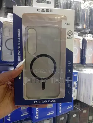 Samsung Galaxy S25 Plus Transparent Magnetic Protective Case