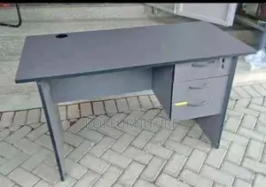 Office Desk; Comfort Home Office Desk for Working Sessions