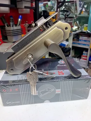 G J.S Flash Locks