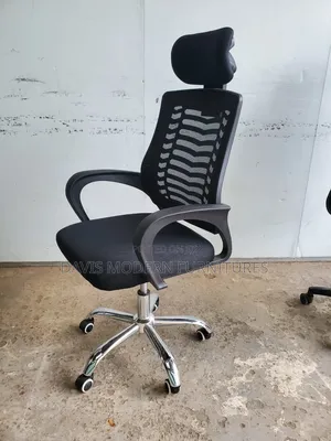 Black Mesh Back Padded Seat Office Chair