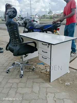 Office Headrest Chair With Office Table