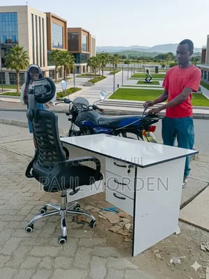 Office Desk With Office Mesh Chair