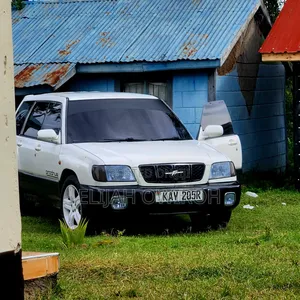 Subaru Forester 2.0 S Type A Automatic 2001 White