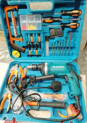 800 Watts Makita Drillset/1630 Makita Drill Toolkit
