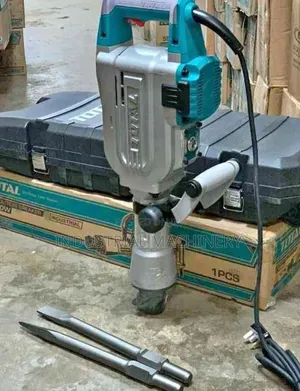 Total Demolition Breaker 1700w