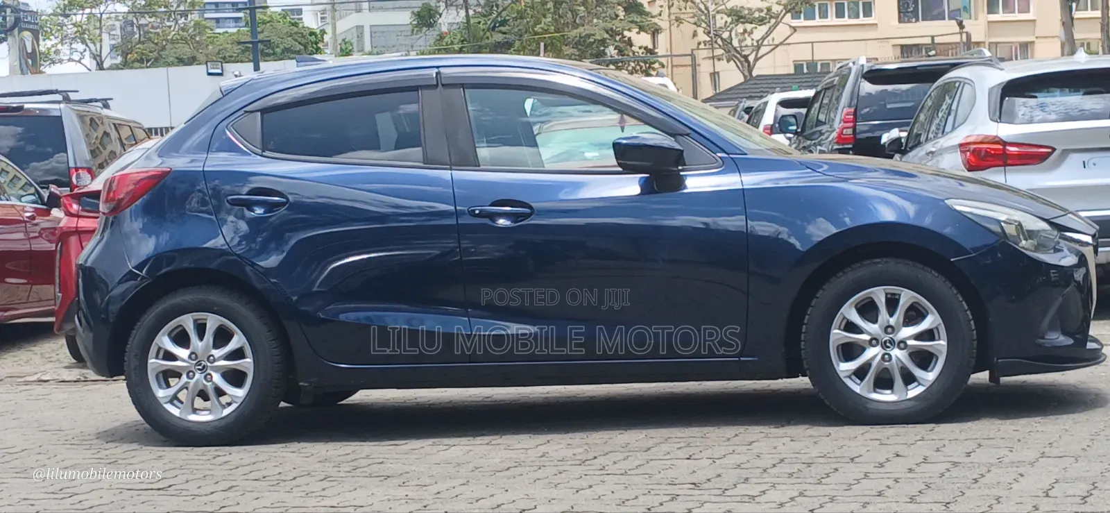 Mazda Demio 2017 Blue